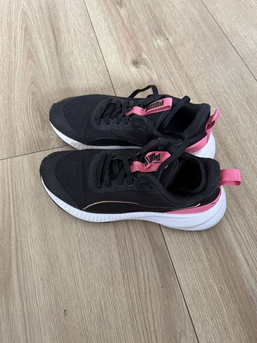 Buty puma 37  czarno rozowe