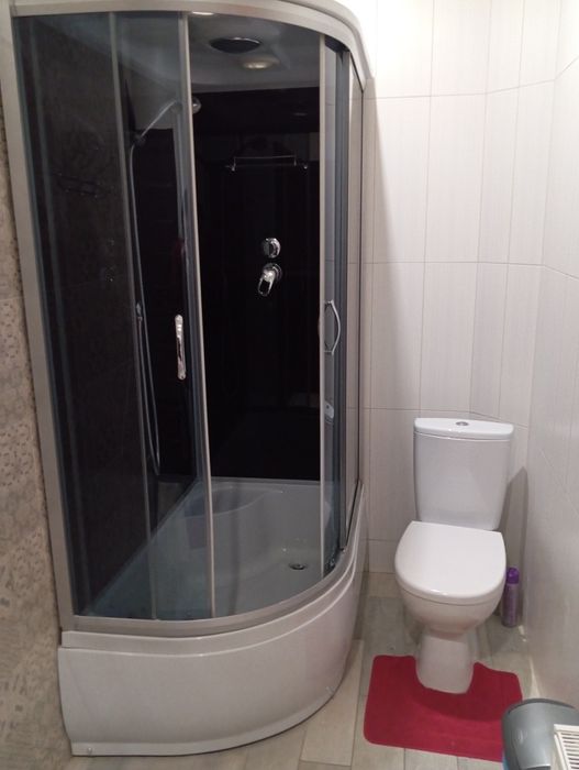 Відпочинок в Карпатах. Котедж поблизу Буковеля. Будинок в горах.