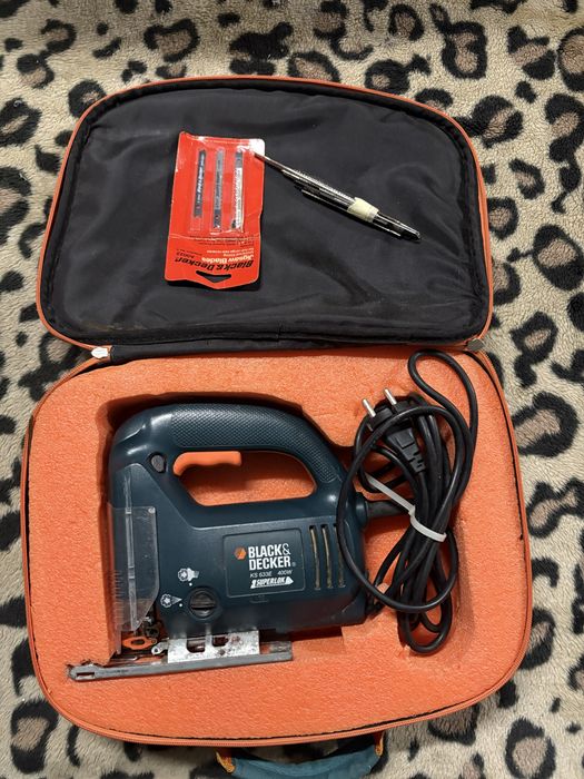 Wyrzynarka Black  Decker