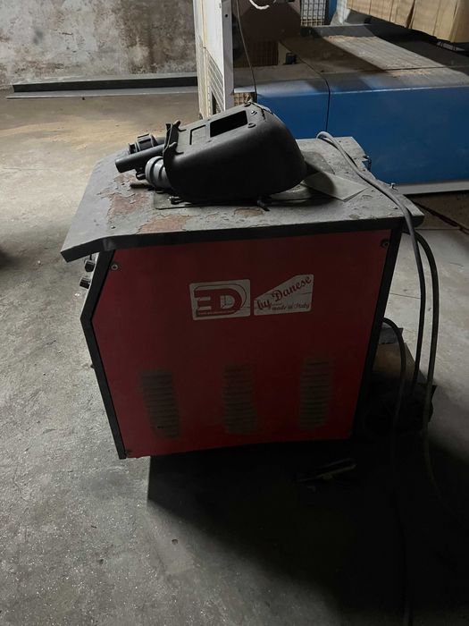 Máquina de Solda MIG-MAG – 500€