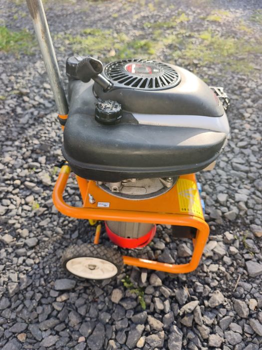 Agregat prądotwórczy Generac VT2750 2,2 kW 2200 W Tecumseh Centura DX 55 generator