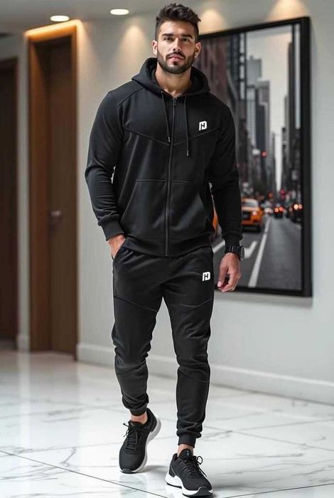 Чоловічий спортивний костюм HD ID: 79823895