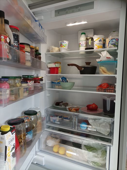 Lodowko-zamrazalka do zabudowy Whirlpool SP 40 801 EU 1