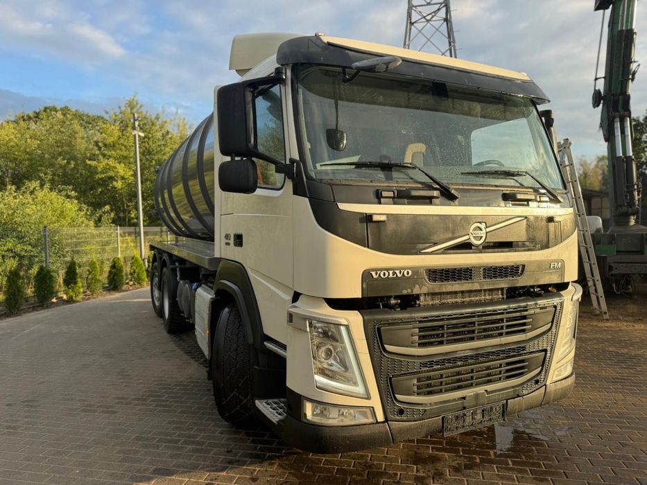 Samochod specjalny Volvo Fm 410 asenizacyjne
