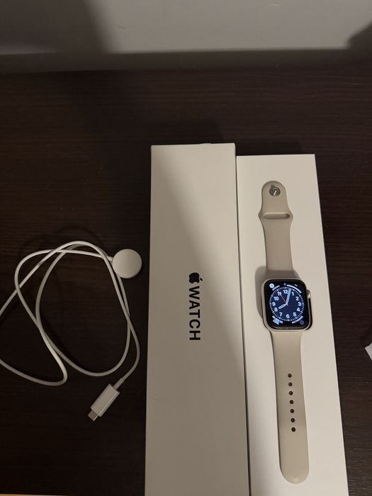 Apple Watch SE (2nd Gen) Cellular LTE 44mm