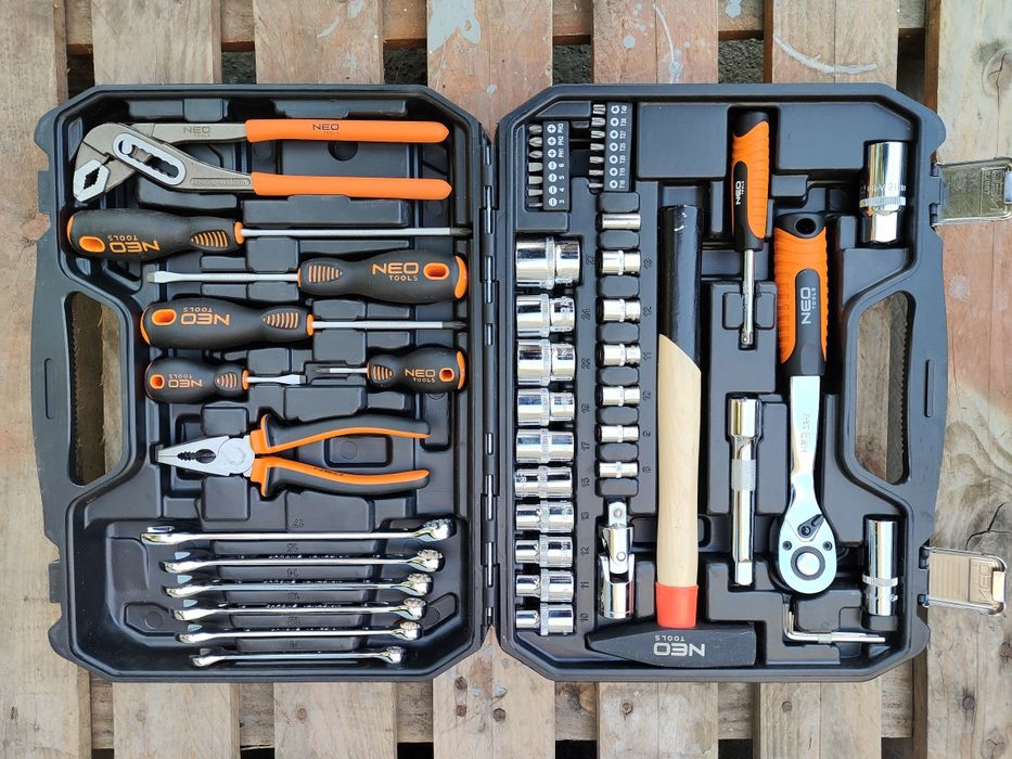 Новий набір ручного інструменту NEO tools універсальний 56 шт.