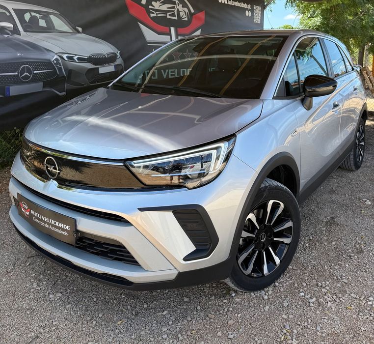 Opel Crossland 1.2 Auto Business Elegance