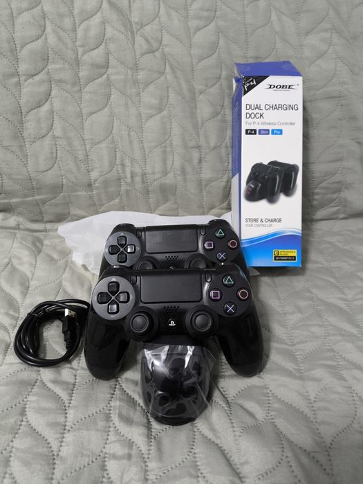 Dock de carregamento PS4/PlayStation 4 (Sem os controles)