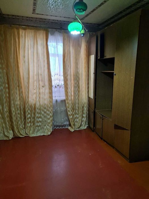 Продам 3 кімн. квартиру. р-н 3 міської лікарні. 28500