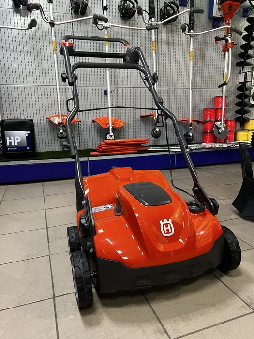 Скарифікатор аератор Husqvarna S 138C електричний