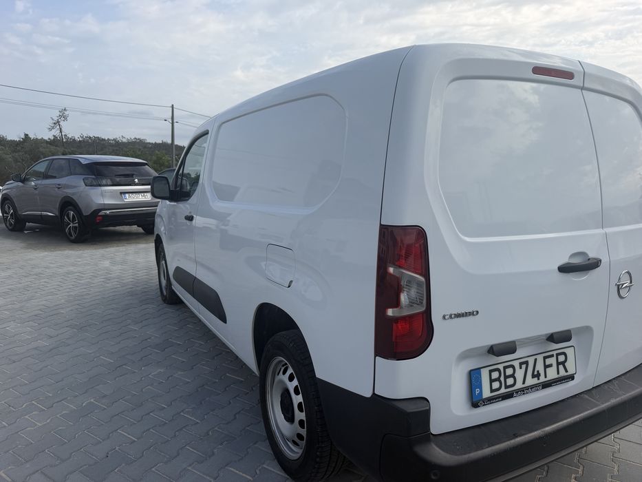 Opel Combo Longa 1.5 CDTI 102 cv 2023 Nacional Já  com Iva no Preço !