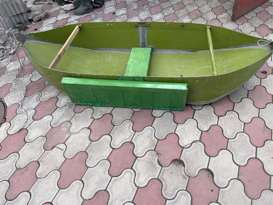 Дюралева лодка самовывоз