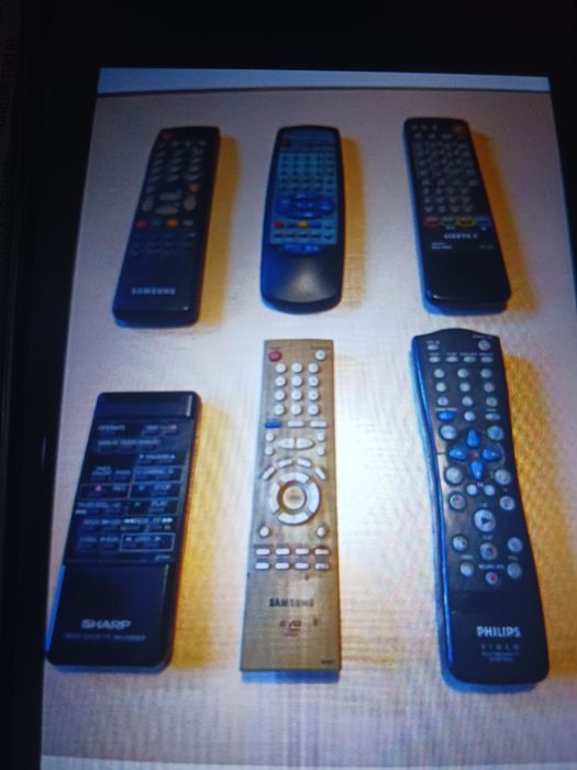 Piloty tv,DVD,video