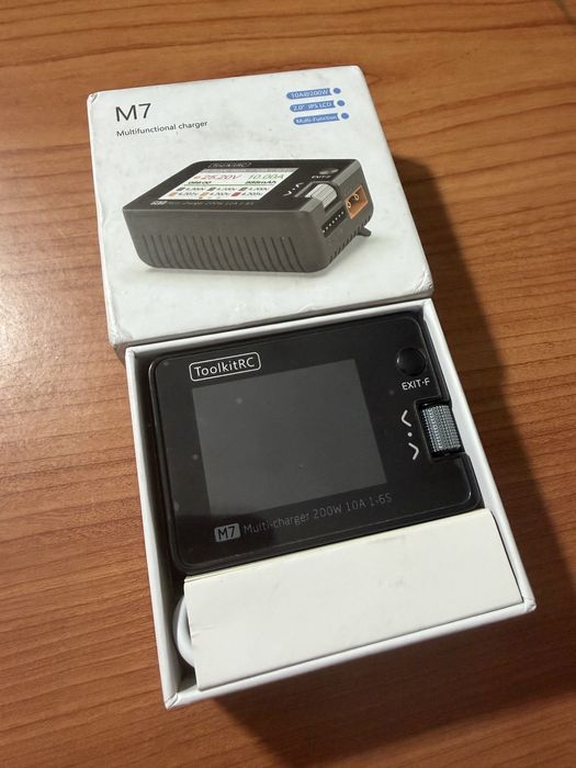 Carregador toolkitrc M7