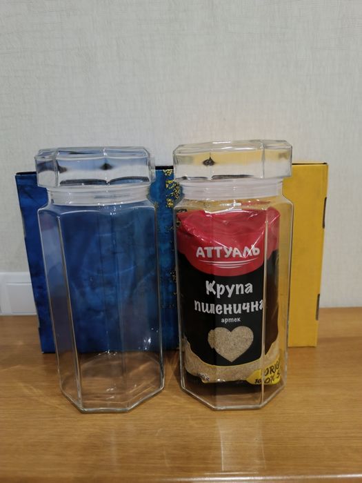 Продам стеклянные банки для круп
