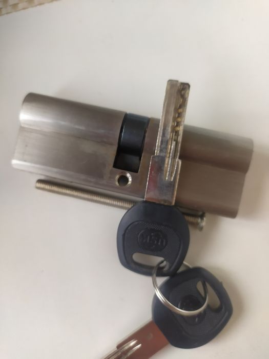 Циліндр APECS cis