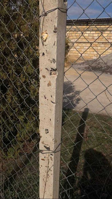 Стовпи Стовпчик столбики на огорожу паркан забор з сітки сетка 240 см