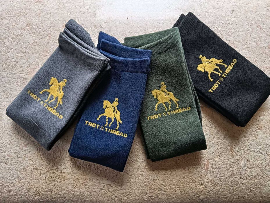 Meias de Equitação Novas – Horse Riding Socks