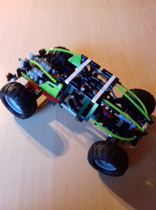 Lego Technic Samochód