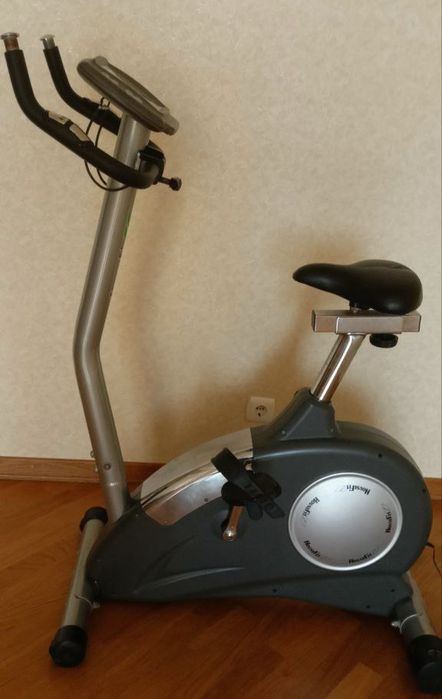 Велотренажер HouseFit, тренажер