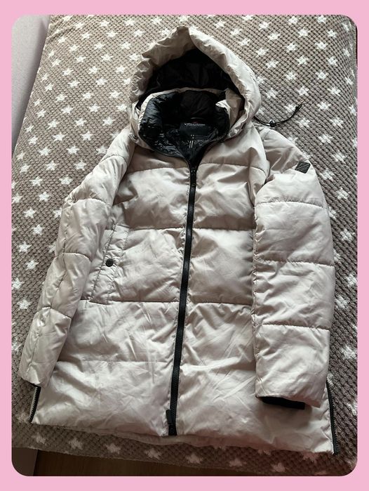 Ciepła kurtka firmy volcano