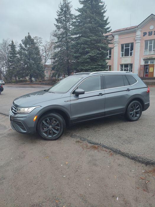 Фольксваген Тигуан 2022 .