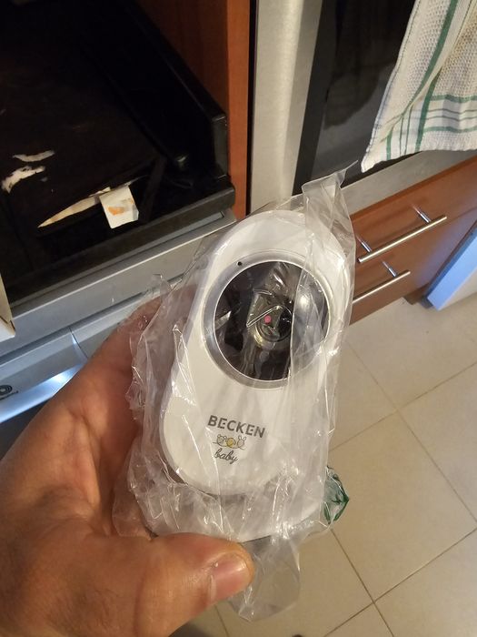 Bomba de tirar leite e camara de quarto