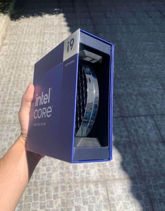 Intel Core i9 - 14900K  !NOVO!