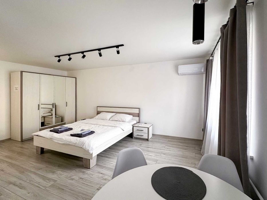 Квартира подобово по вул. Бельведерська, 49