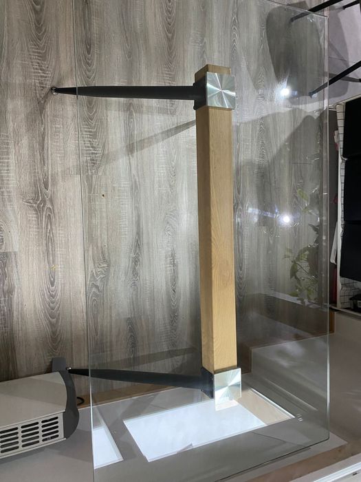 Mesa de jantar de vidro