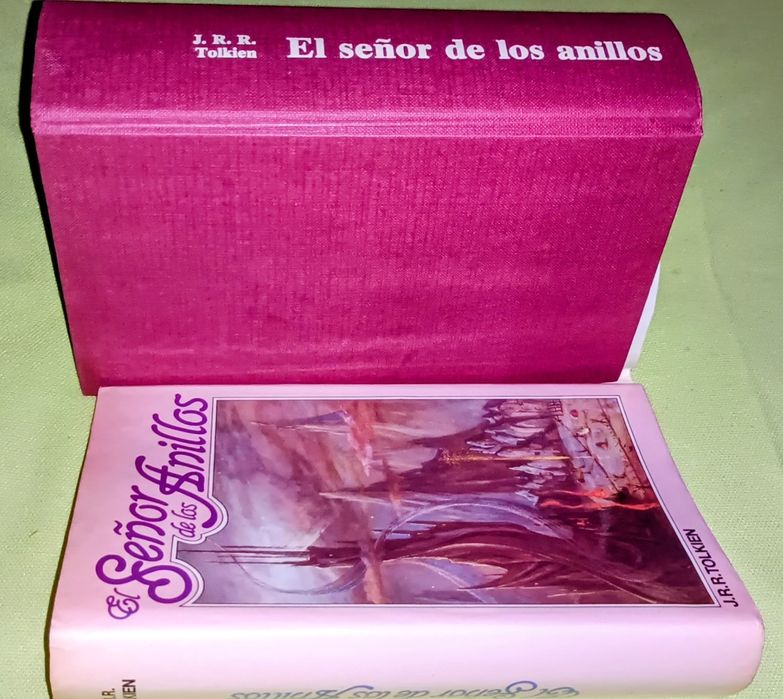 Edição de colecionador da Trilogia "O Senhor dos Anéis", de Tolkien