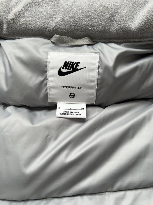 Жилетка Nike tech pack storm fit