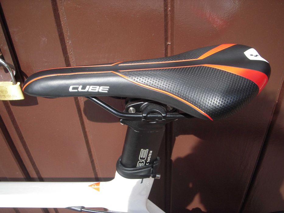 rower szosowy CUBE AERIUM