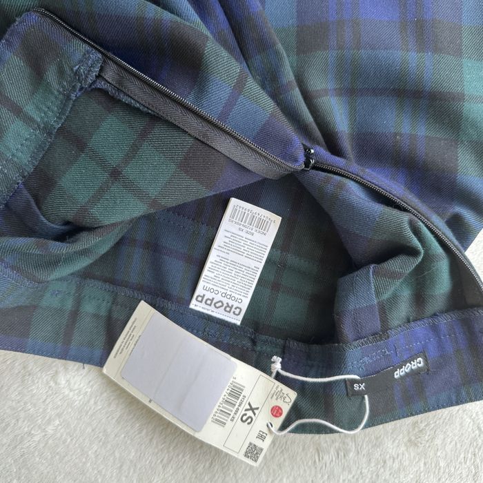 Картата мініспідниця Cropp XS