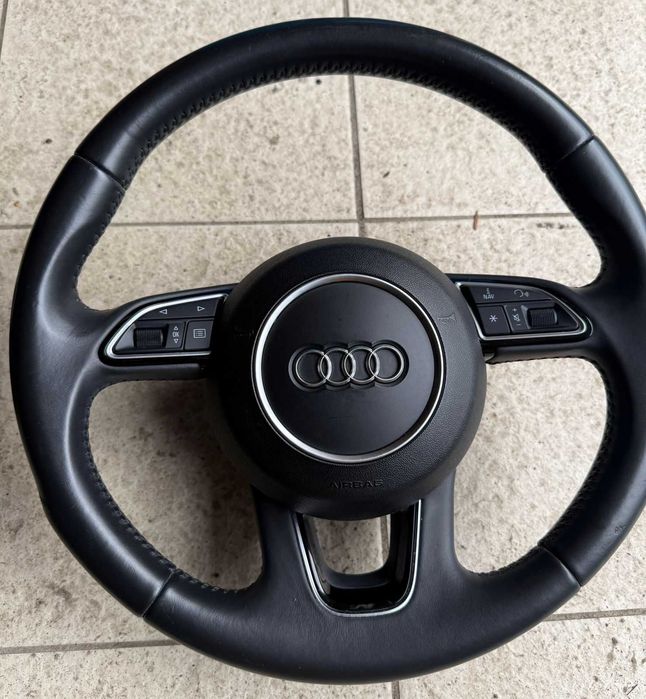 Руль  от автомобиля Audi Q3 с подушкой