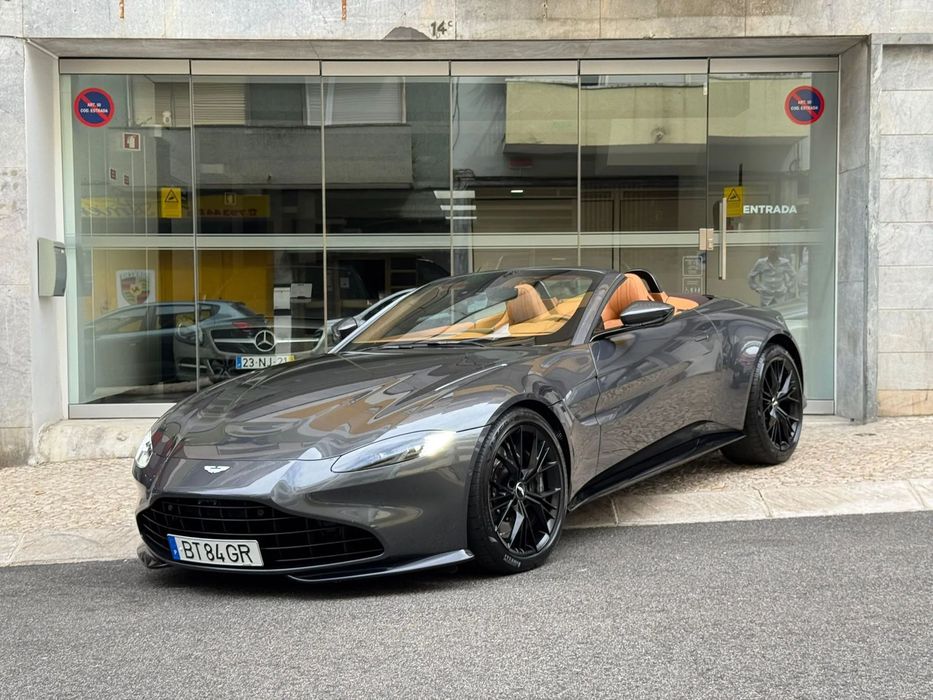 Aston Martin Vantage Roadster V8