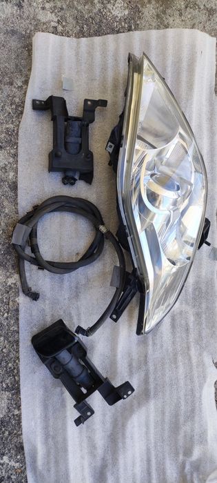 Farol dianteiro direito XENON, Mazda 5 sport
