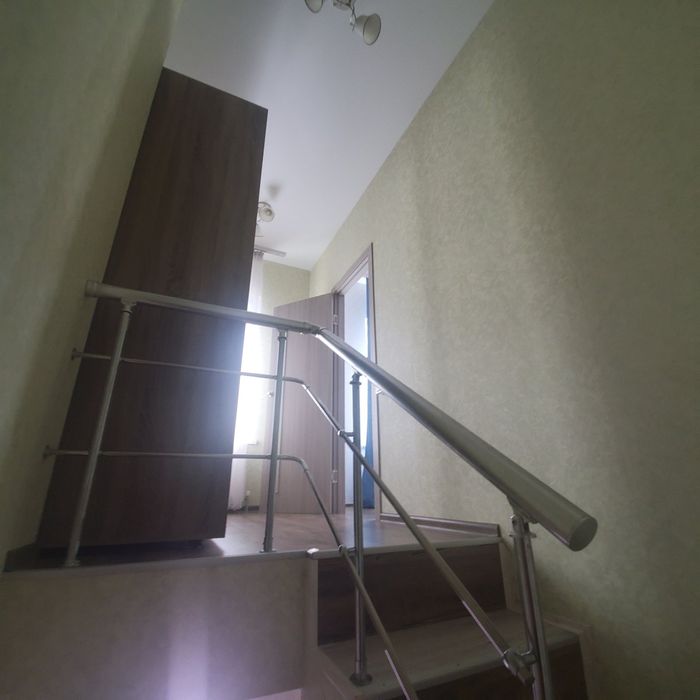 Сдам 2 дома Вузовский 2 к + кухня студия+ 1 к + кухня студия,газ котёл! Можно с животными!