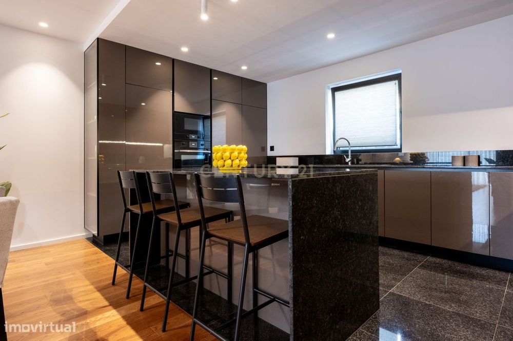 Apartamento T2 Funchal  - Escolha certa entre viver ou investir!