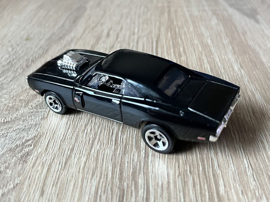 Hot wheels '70 Dodge Charger