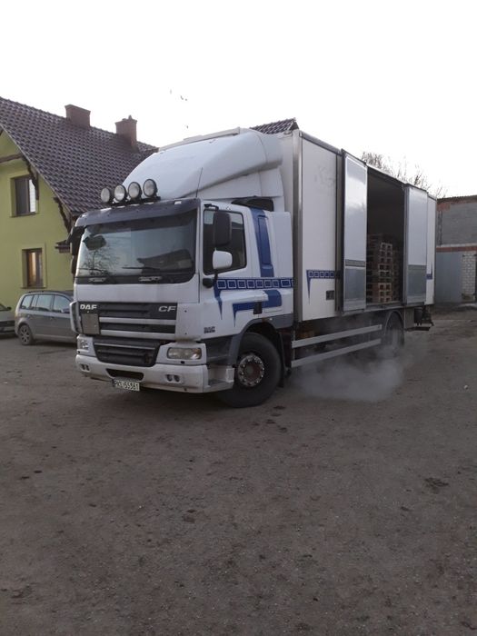 DAF CF 85 chłodnia z otwieranym bokiem i kabiną sypialną
