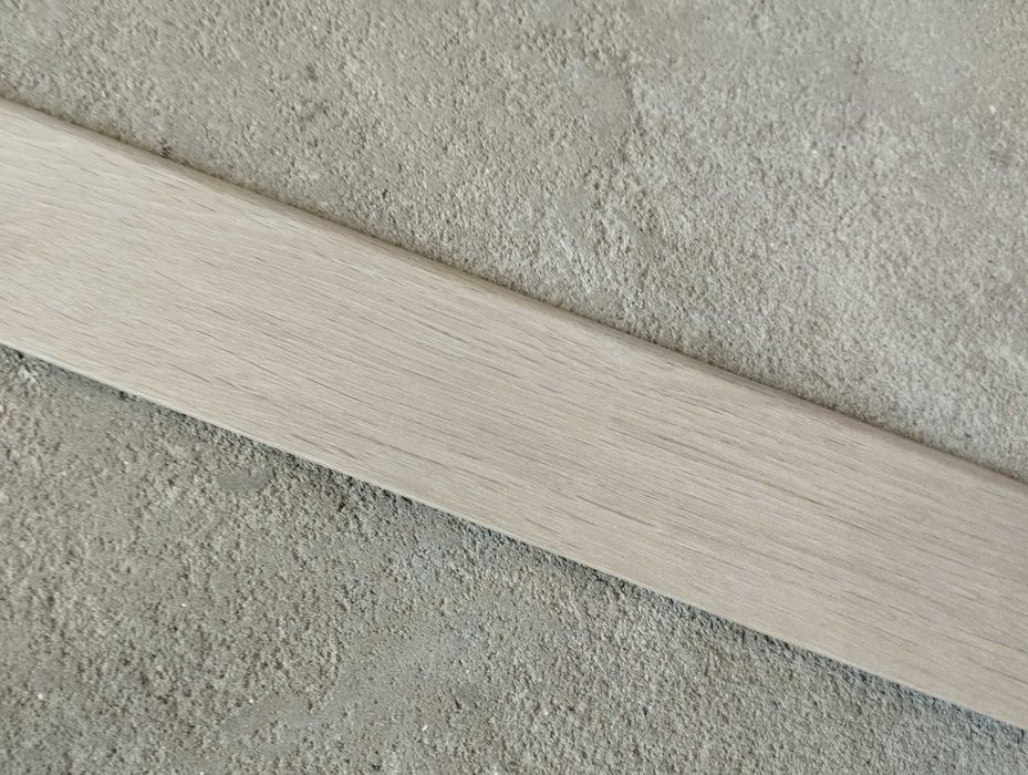 Плінтус МДФ новий 33 м. пог.