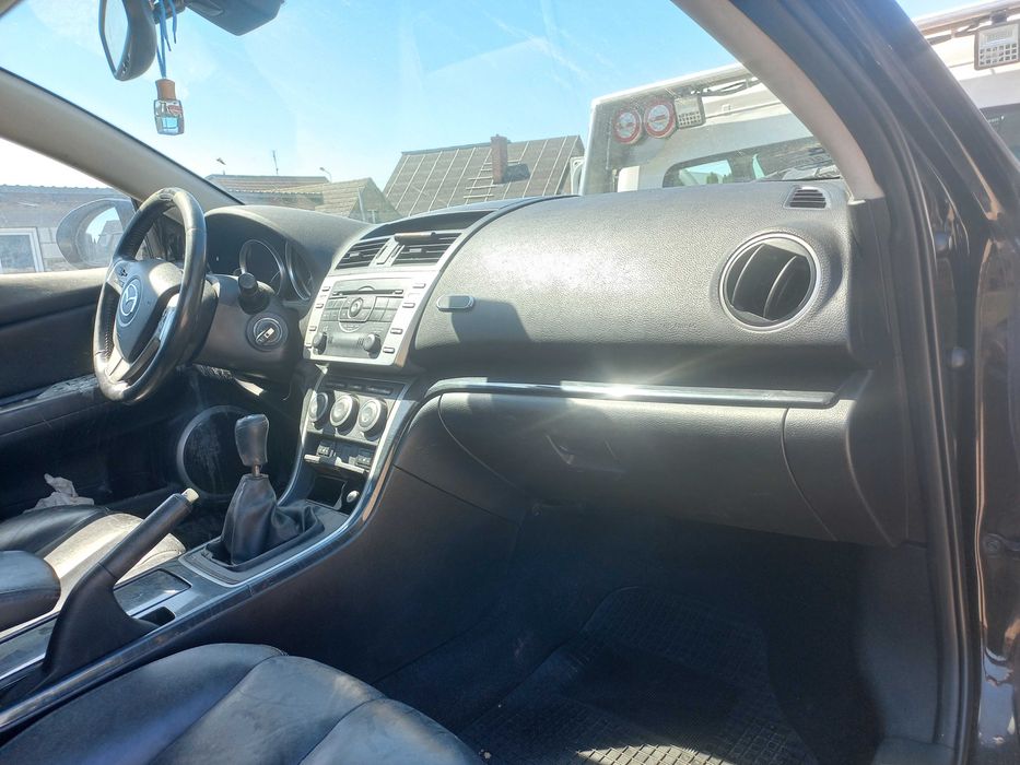 Blotnik prawy mazda 6 gh 35n