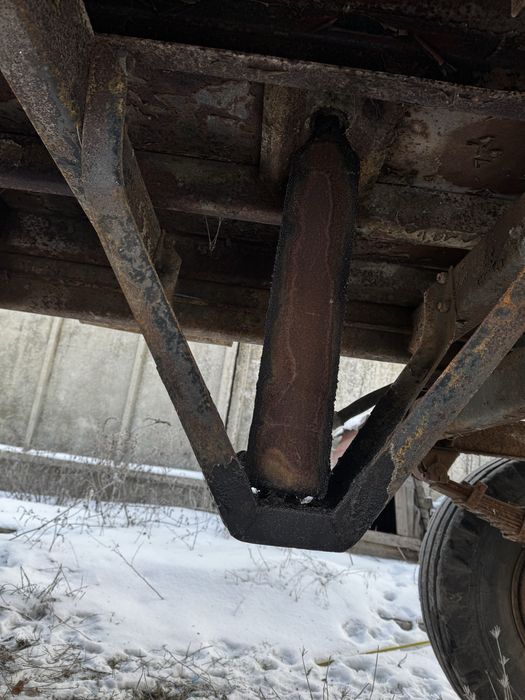 Тракторный прицеп 2ПТС-4 ( двухосный тракторный прицеп 4Т)