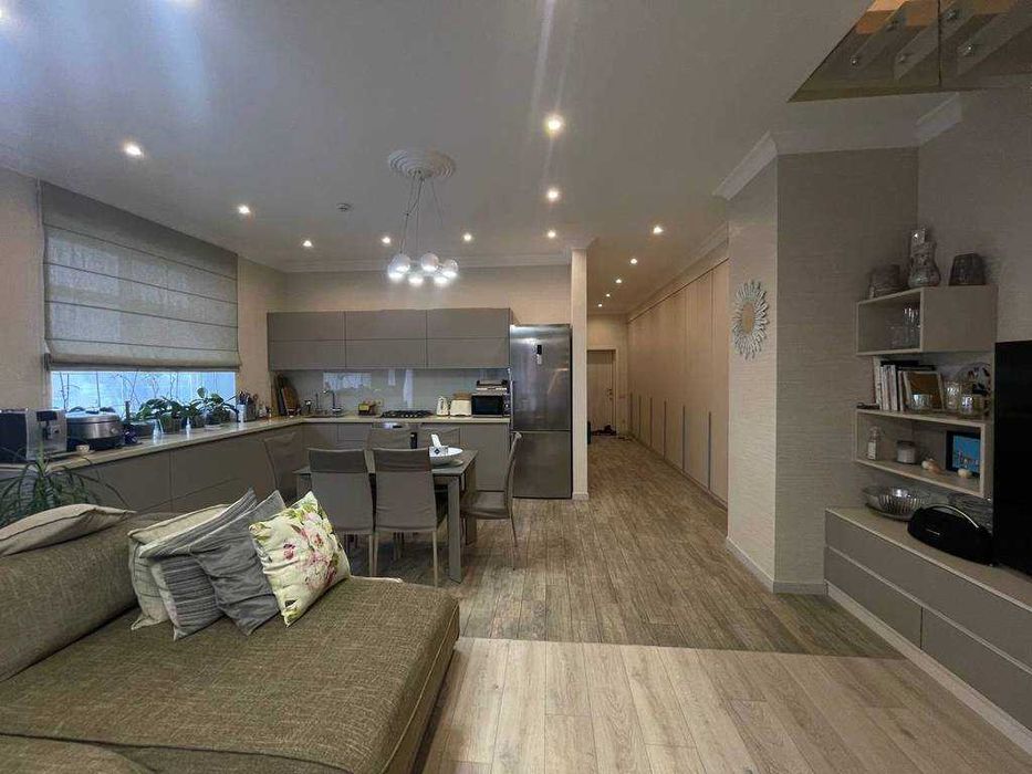 Многокомнатная квартира по адресу ул. Спортивная (площадь 180 м²) - Atlanta.ua - фото 7