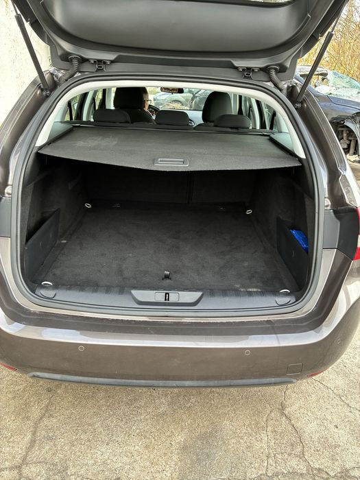 Peugeot 308 1.6 hdi 120cv