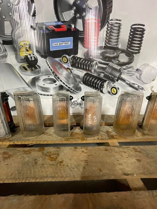 PISCAS ORIGINAIS NISSAN PATROL Y260