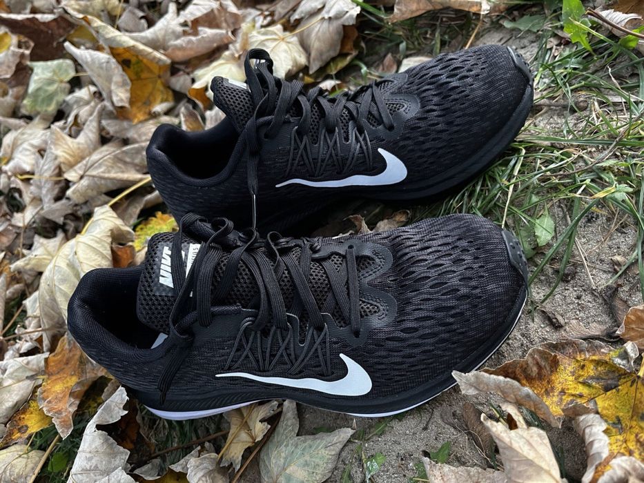 Кросівки nike zoom winflo 5