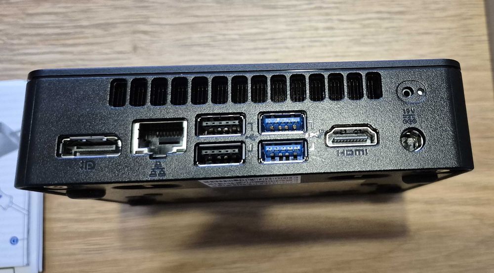 Intel NUC11ATKC4 16GB DDR4 500 GB SSD nvme