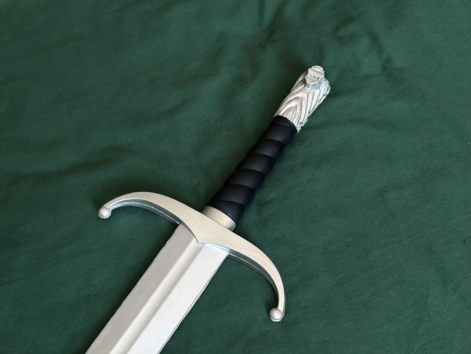 Сувенірний ігровий меч Джона Сноу з Гри престолів